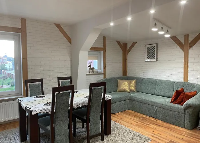 Lägenhet Przy Ulicy Zaruskiego Blisko Plazy