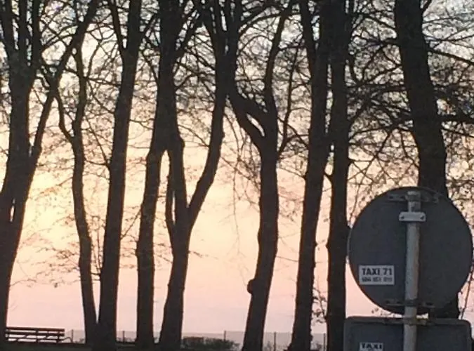 Lägenhet Przy Ulicy Zaruskiego Blisko Plazy Ustka