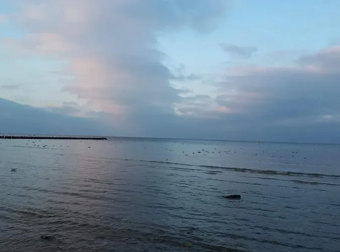 Przy Ulicy Zaruskiego Blisko Plazy Lägenhet Ustka