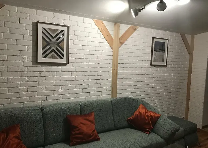 Przy Ulicy Zaruskiego Blisko Plazy *